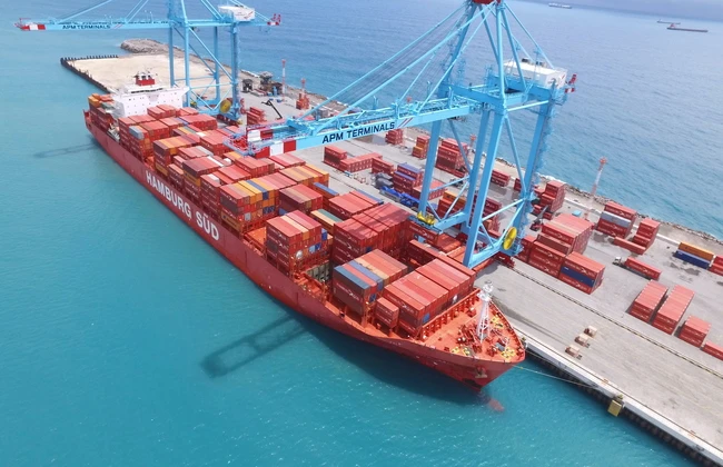 Como funcionam as rotas costeiras de transporte de navio?